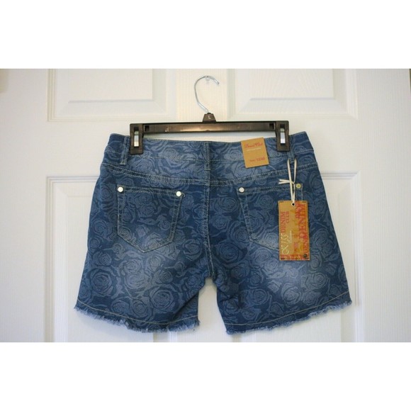 DENIM CLUB UK Frayed Denim Jean Shorts Blue Roses Pattern - Picture 1 of 10